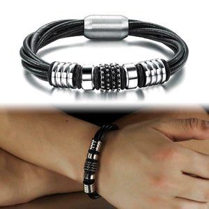 BLACK BRAIDED LEATHER BRACELET.